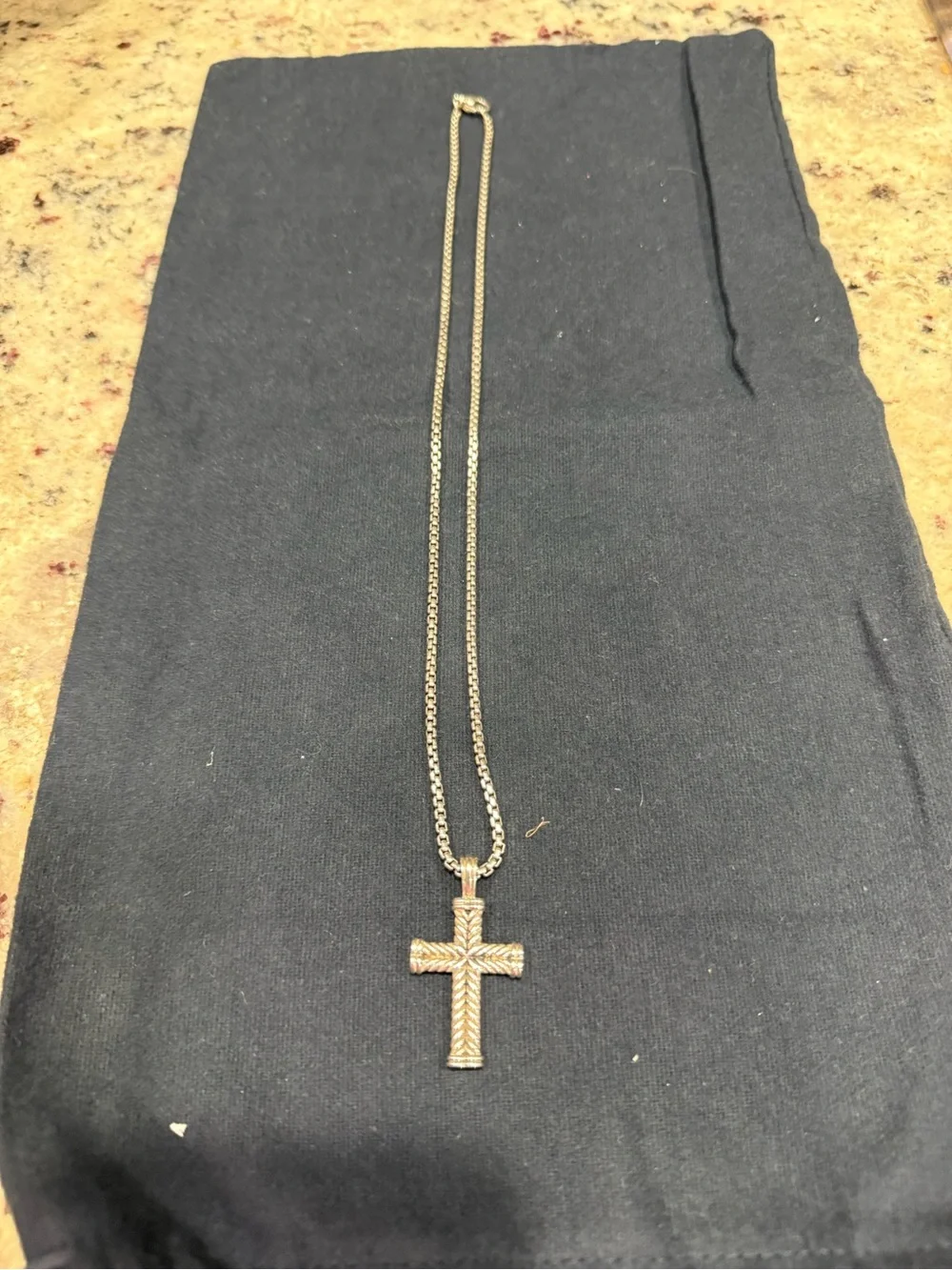 Authentic David Yurman Men's Chevron Cross & 22